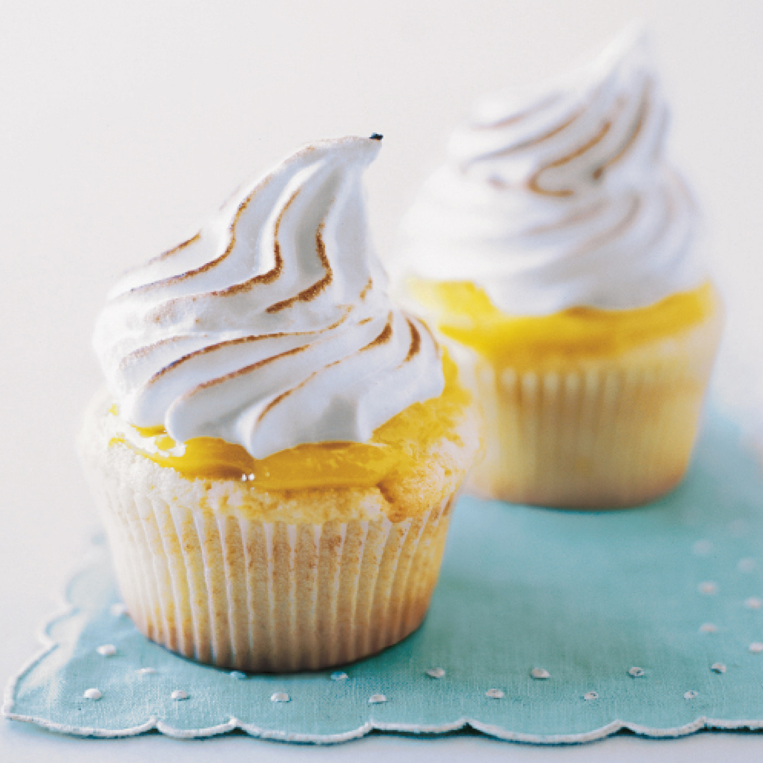 Lemon Meringue Cupcakes Lemon Meringue Cupcakes